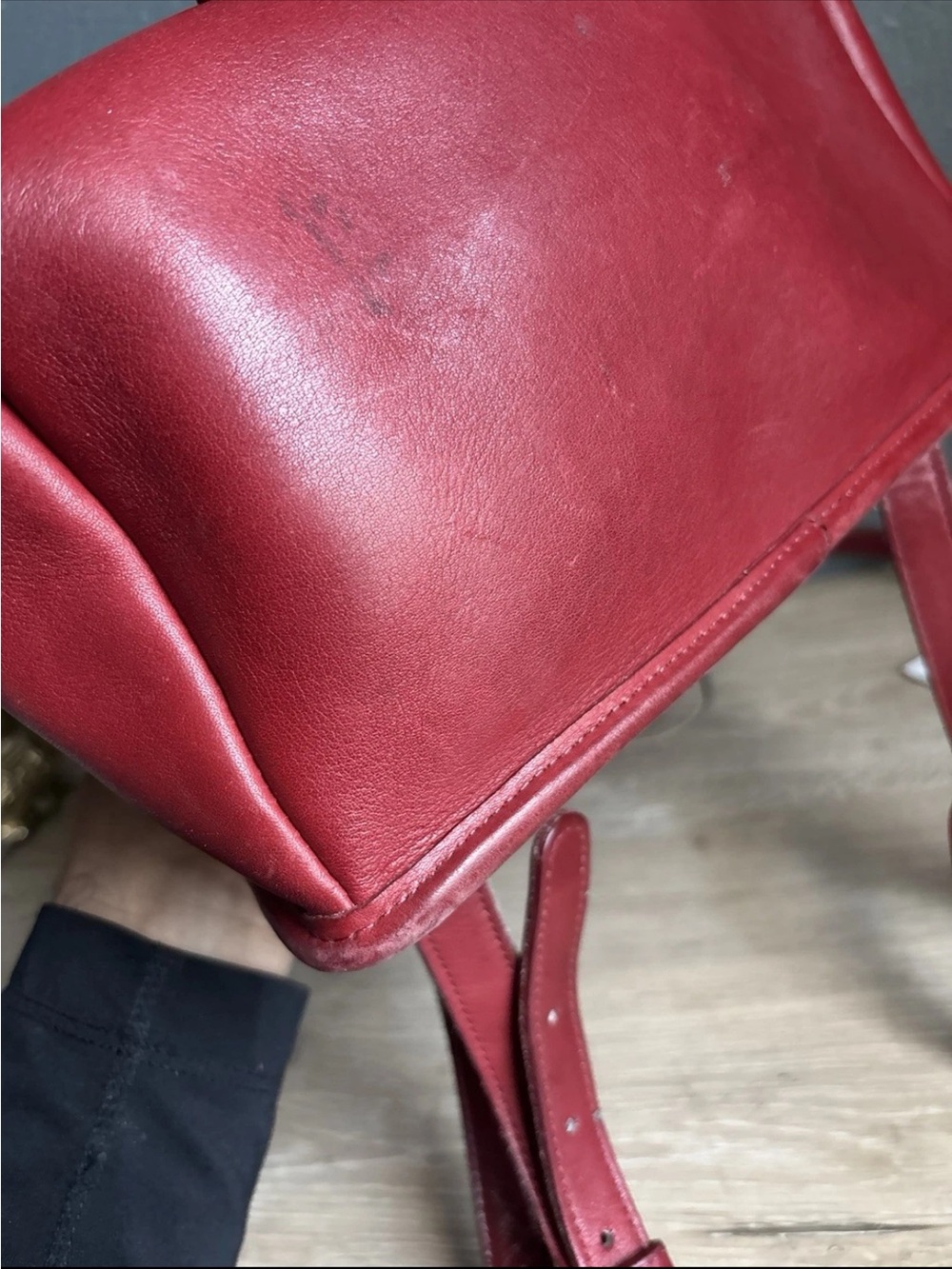 Vintage Coach 90s 9791 Red Leather Daypack Backpack - Picture 13 of 15